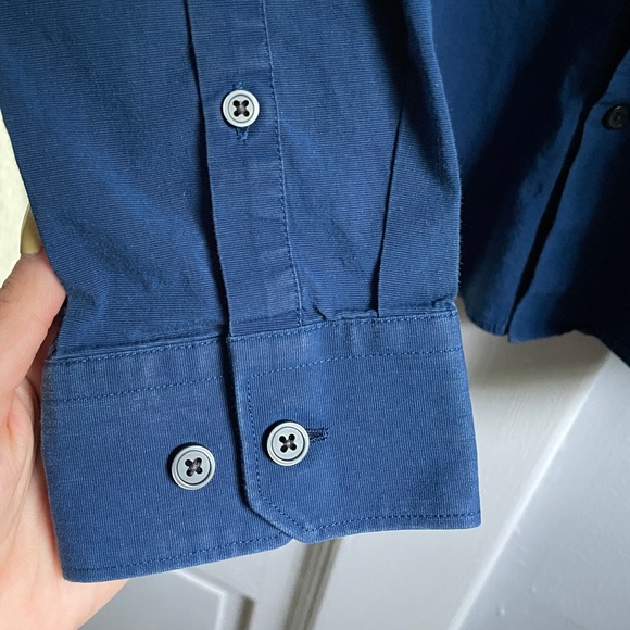 Express 1MX Button-down - Picture 4 of 7